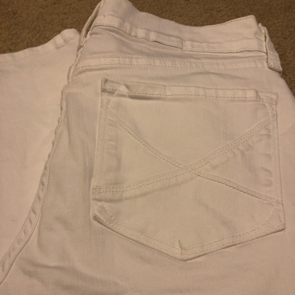 NYJD crop white jeans
